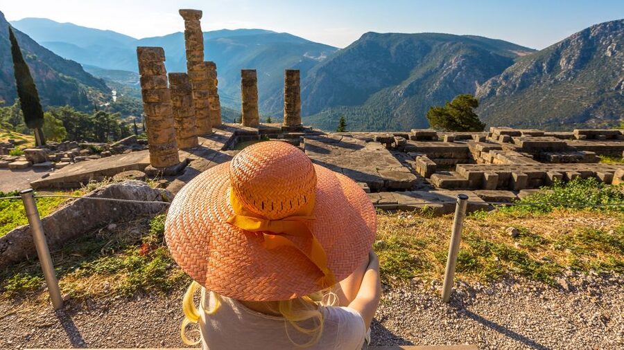 From Athens: 3 Days in Meteora & Delphi with Tours & Hotel - Exploring Delphi without a personal guide