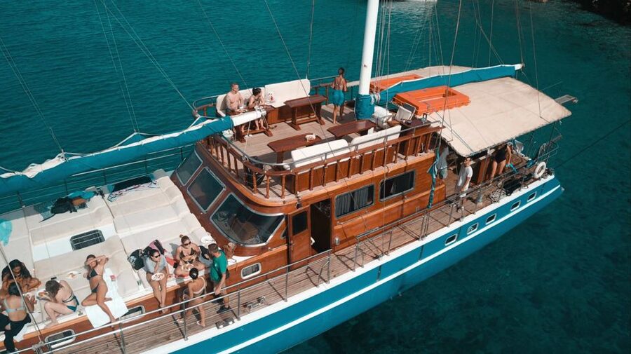 From Athens: Agistri, Moni & Aegina Day Cruise with Swimming - A Greek buffet with wine, beer, and soft drinks