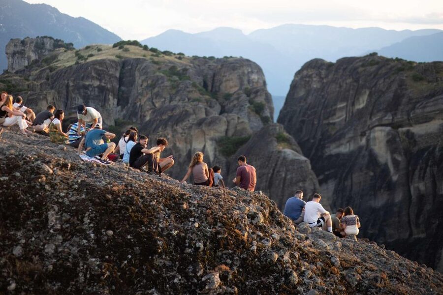 From Athens: Explore Ancient Greece 4-Day Tour - Guides, coaches, and the pace