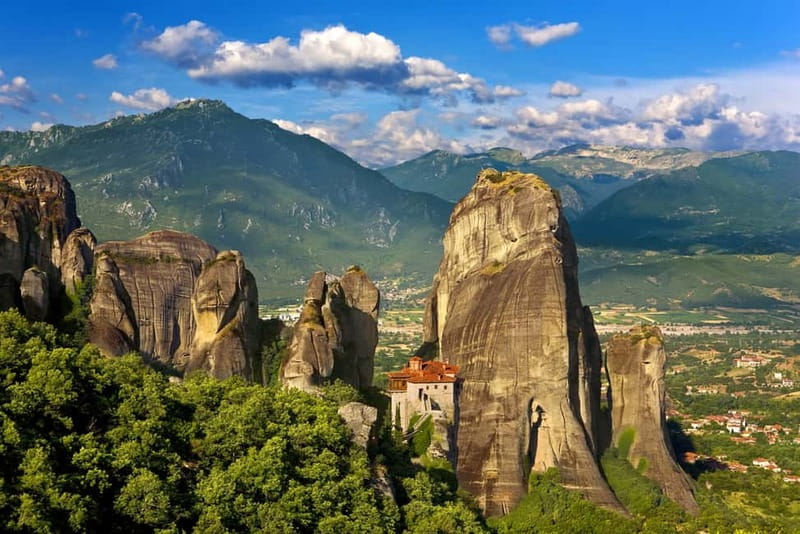 From Athens: Meteora Monasteries and Hermit Caves Tour - The Kalabaka stop keeps the return journey manageable