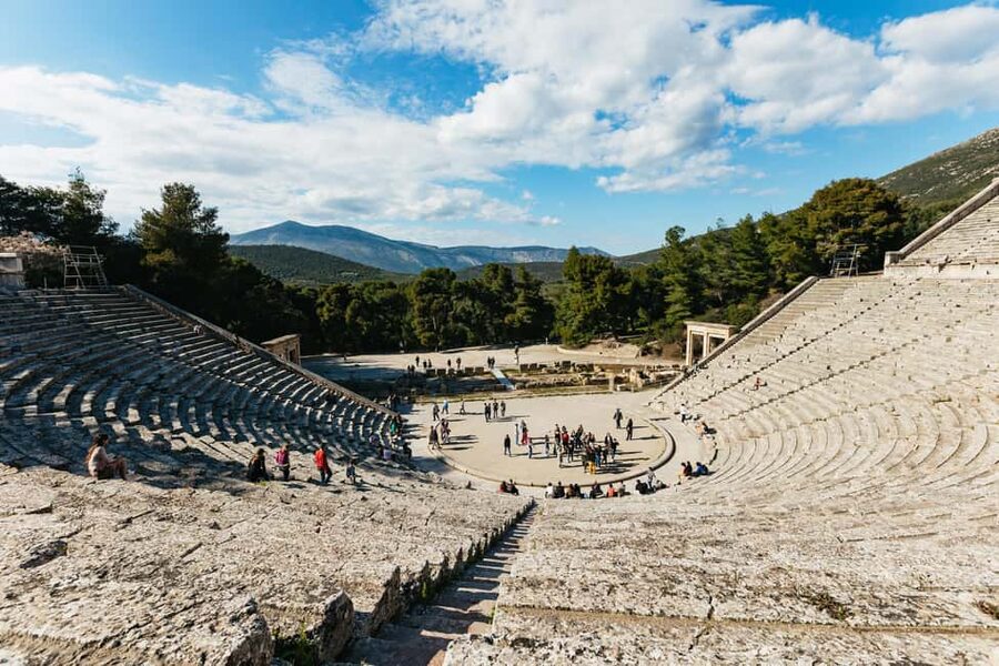 From Athens: Mycenae, Nafplio and Epidaurus Guided Tour - Nafplio: a welcome break from ruins