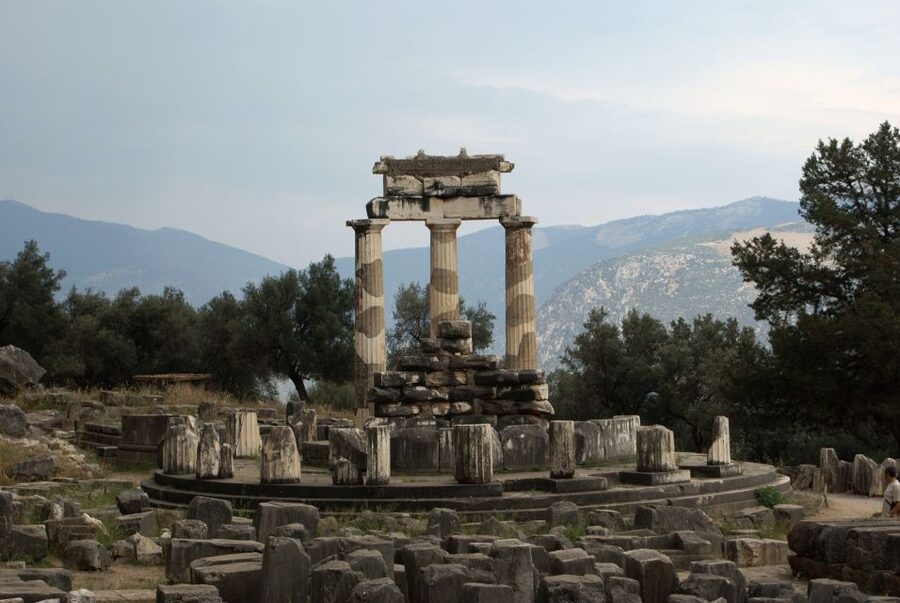 From Athens: Private Delphi and Thermopylae Guided Day Trip - Why this private Delphi trip works