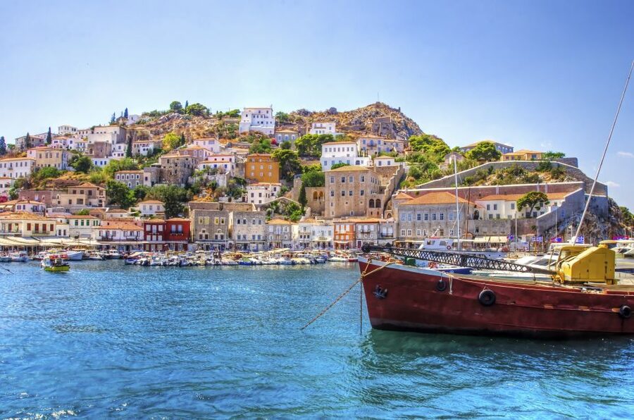 From Athens: Saronic Islands Full-Day Cruise with VIP Seats - Why this cruise works from Athens