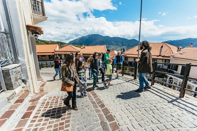 From Athens: Small-Group Delphi, Museum & Arachova Day Trip - Arachova brings lunch, views, and present-day Greece