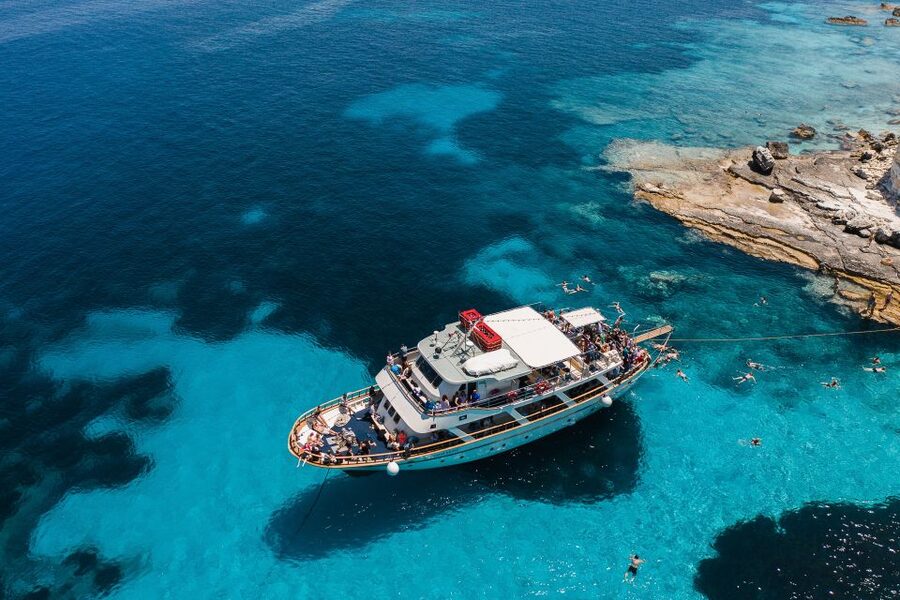From Benitses/Lefkimmi: Paxos, Antipaxos & Caves Day Cruise - Voutoumi Beach and the main swim
