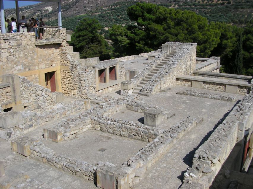 From Chania: Full-Day Heraklion Highlights Guided Tour - Reading the past at the Archaeological Museum