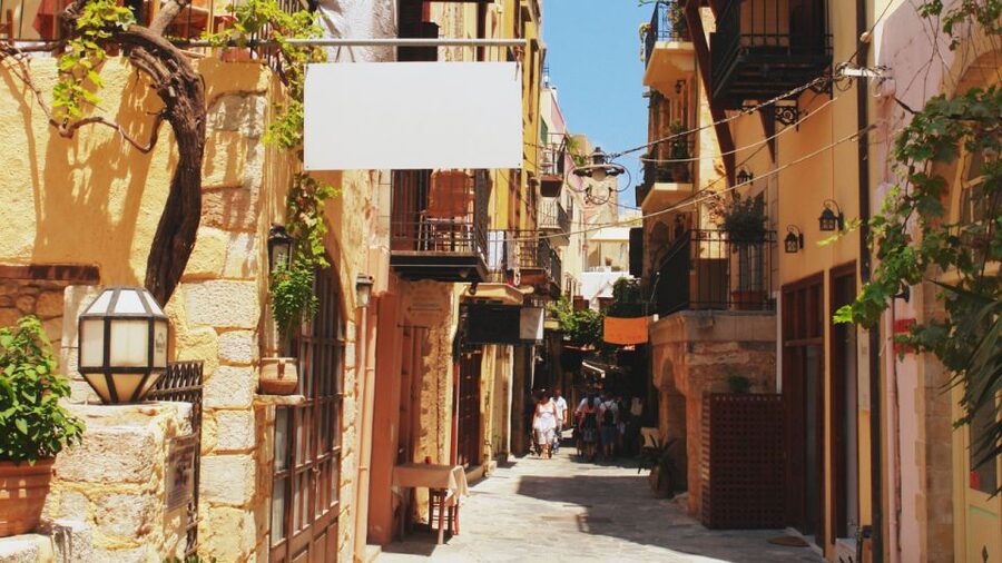 From Heraklion: Chania Town, Kournas Lake, and Rethymno Tour - Who should book this day trip?