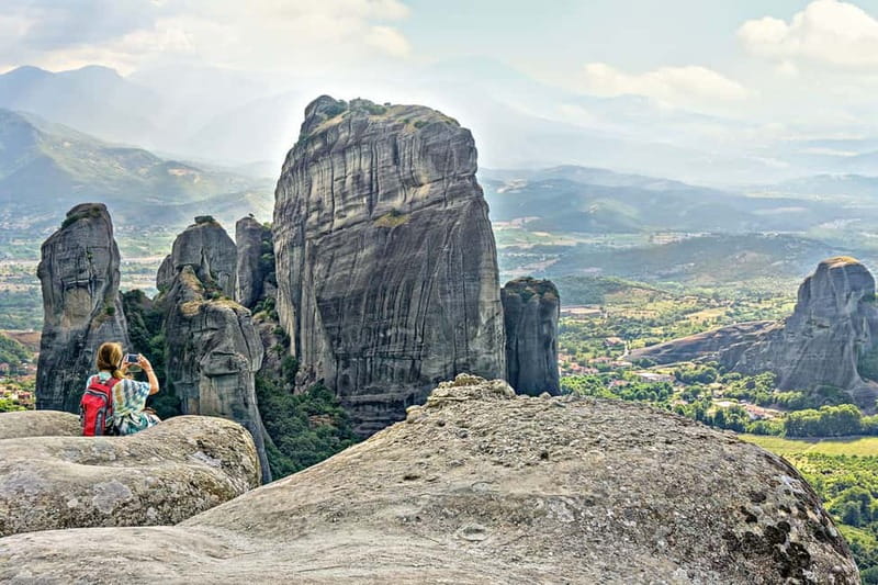 From Kalabaka/Kastraki: Meteora Monasteries Morning Tour - Clothing rules are strict