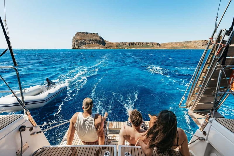 From Kissamos: Balos Gramvousa Sailing Cruise with Lunch - The 1.5-hour cruise from Kissamos