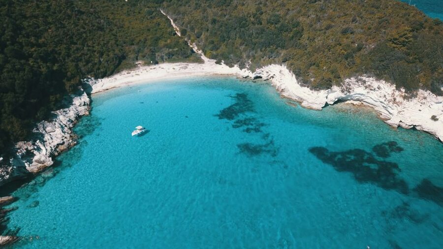 From Lefkimmi: Corfu, Kavos Party Booze Cruise - Papanikolis Cave Brings the Scenery Into the Party
