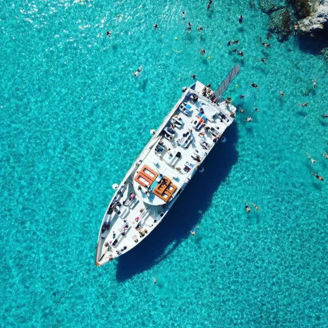 From Lefkimmi: Paxos, Antipaxos & Blue Caves Speedboat Tour - Swimming off Antipaxos for about 90 minutes