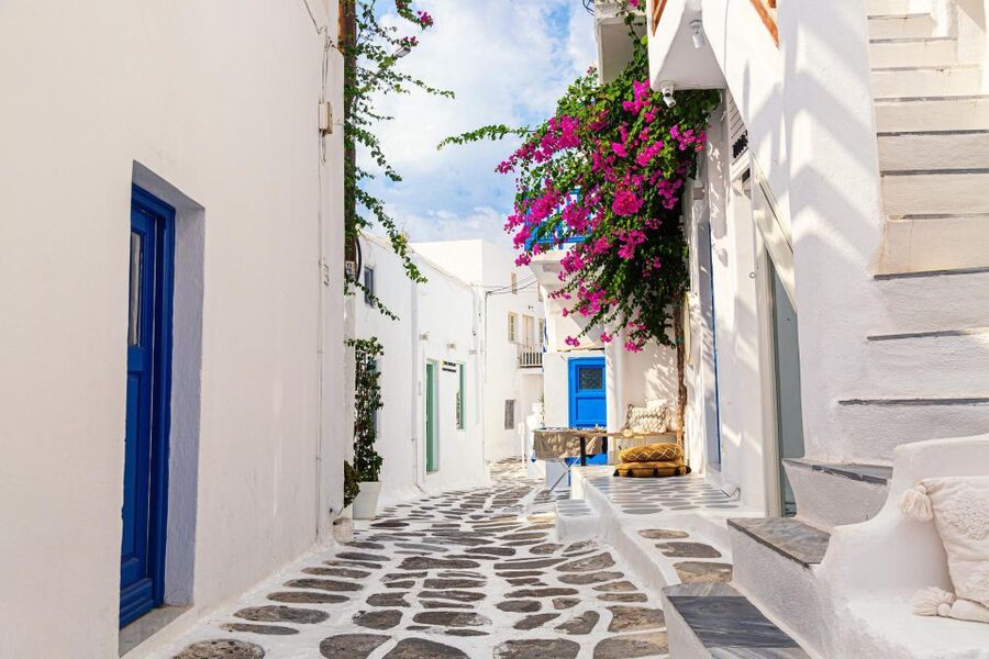 From Mykonos Cruise Port: Old Town Visit and Beach Getaway - The windmills, Little Venice, and Paraportiani church