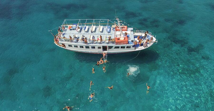 From Naxos: Schinoussa and Iraklia Sailing Cruise with BBQ - Karvounolakos, a small bay with clear water