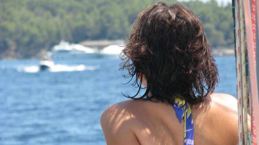 From Neos Marmaras: Halkidiki Islets and Coves Cruise - Kelyfos Island and its rocky seabed