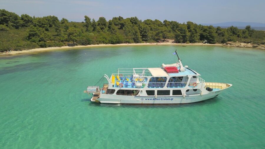 From Ouranoupoli: Blue Lagoon Two Island Cruise - Ammouliani combines a village stop with beach time
