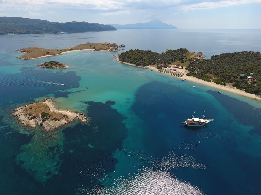 From Ouranoupoli: Blue Lagoon Two Island Cruise - First stop: clear water around Diaporos Island