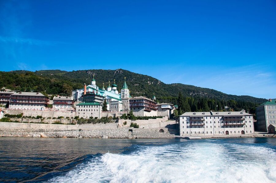 From Ouranoupolis: Cruise to Mount Athos Monasteries - Commentary, Languages, and the Pace of the Boat