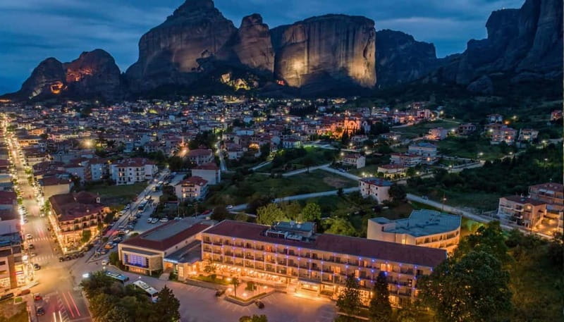 From Parga: Magical Meteora Tour - Why Meteora is worth the long ride from Parga