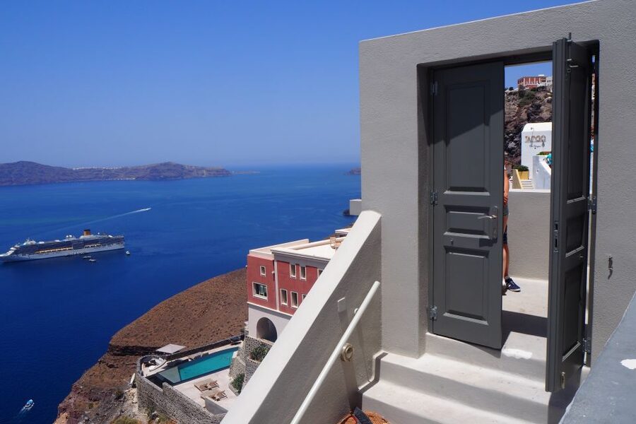 From Paros: Santorini Full-Day Boat Trip - Fira gives you the freedom to choose