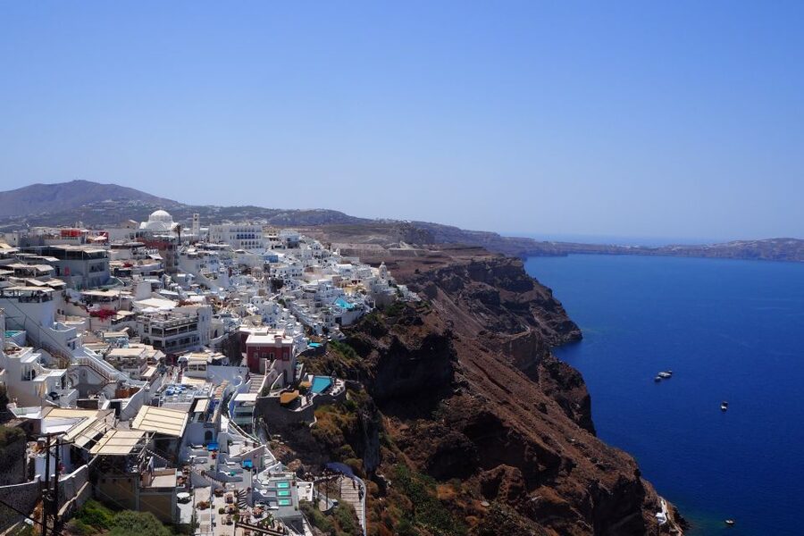 From Paros: Santorini Full-Day Boat Trip - How much guidance will you receive?