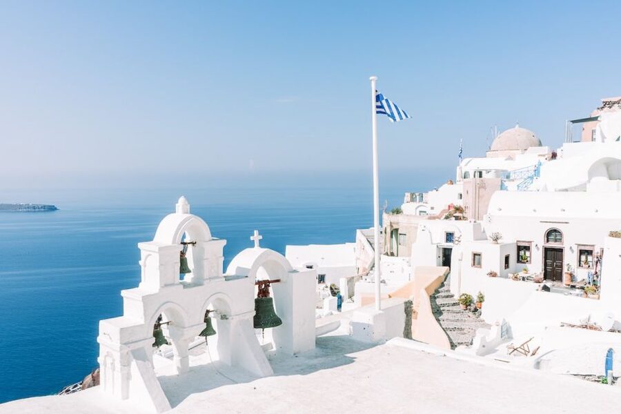From Paros: Santorini full-Day Trip - Fira gives you the best use of unplanned time