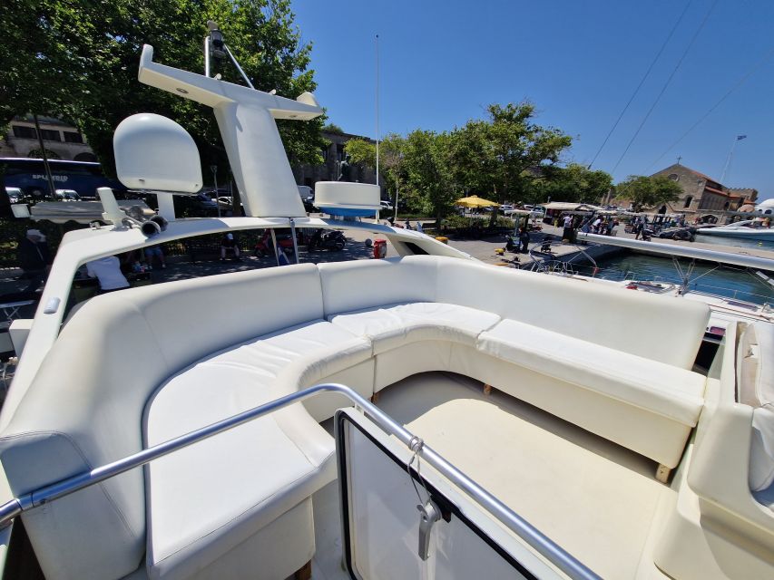 From Rhodes: Yacht Cruise to Lindos with Lunch and Drinks - What the small group changes
