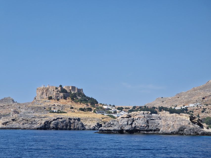 From Rhodes: Yacht Cruise to Lindos with Lunch and Drinks - Cruising the east coast from Rhodes