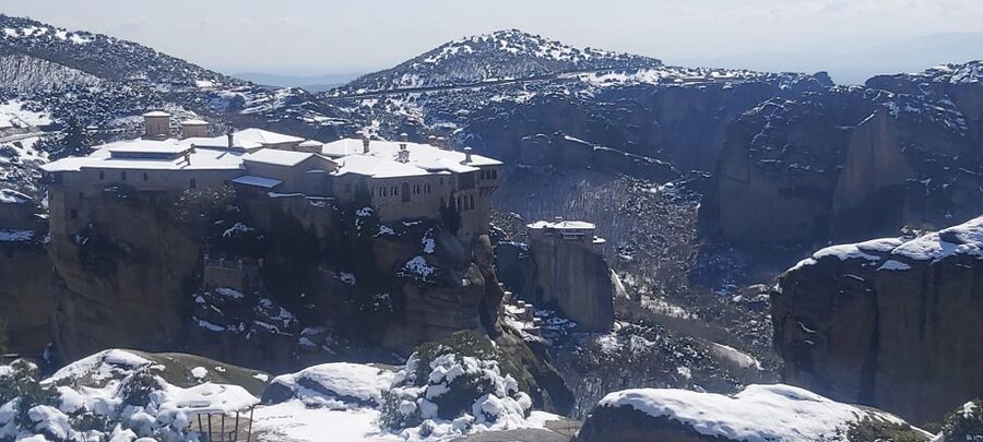 From Thessaloniki: Private Day Trip to Meteora with Transfer - The Old Hermitages area and the first taste of Meteora
