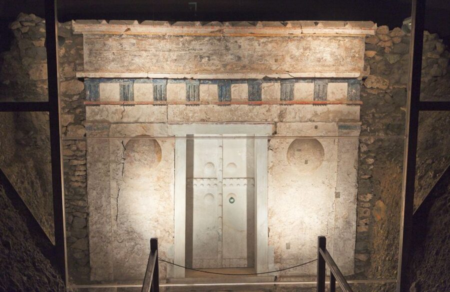 From Thessaloniki: Vergina & Veria Half-Day Tour - The New Museum of Aigai puts the objects in context
