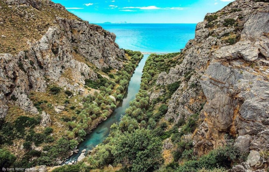 Georgioupolis: Preveli Palm Beach Day Trip by Bus and Boat - Why Preveli feels unlike a normal beach stop