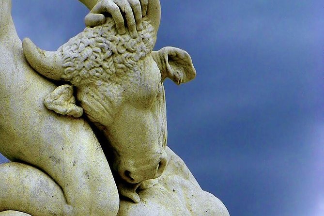 Greek Mythology Treasure Hunt for Kids - Athens Private Tour - Syntagma Square brings the theme of hope home