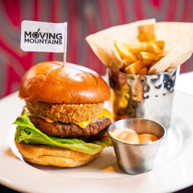 Hard Rock Cafe Athens with Set Menu for Lunch or Dinner - Who should book this meal