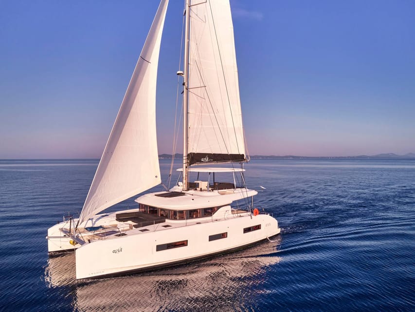 Heraklion: Dia Island Luxury Catamaran Cruise with Meal - Morning calm or afternoon sunset