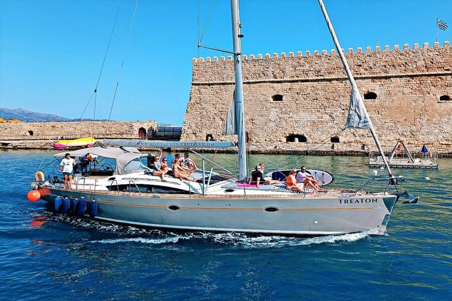 Heraklion: Dia Island Luxury Sailing Trip with Meal & Drinks - Morning, sunset, or full-day sailing