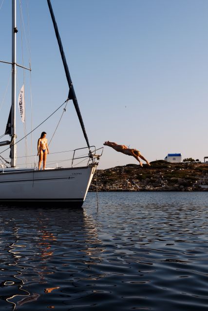 Heraklion: Dia Island Sailing Cruise with Snorkeling - Crew, Comfort, and Group Size