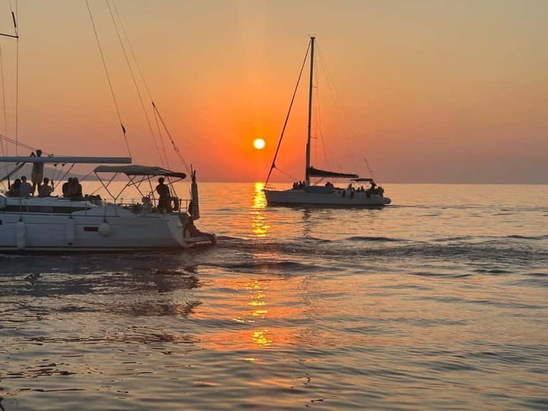 Heraklion: Dia Island Sunset Boat Tour with Dinner - Small details that make the evening easier