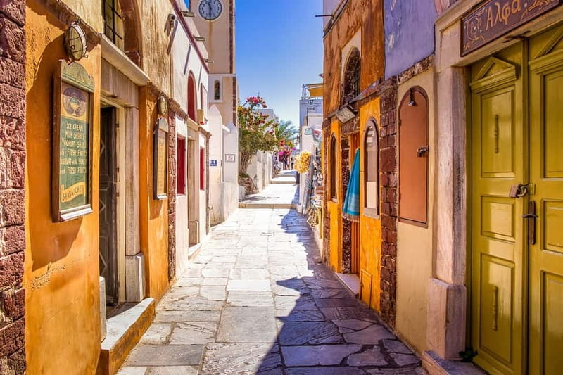 Heraklion: Guided Santorini Day Trip with Ferry Cruise - Fira: More Time and More Choices