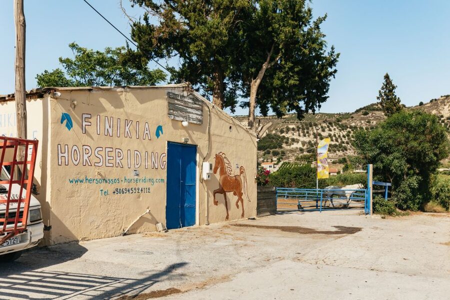 Heraklion: Horse Ride in the Cretan Mountains - Timing, weather, and the practical details