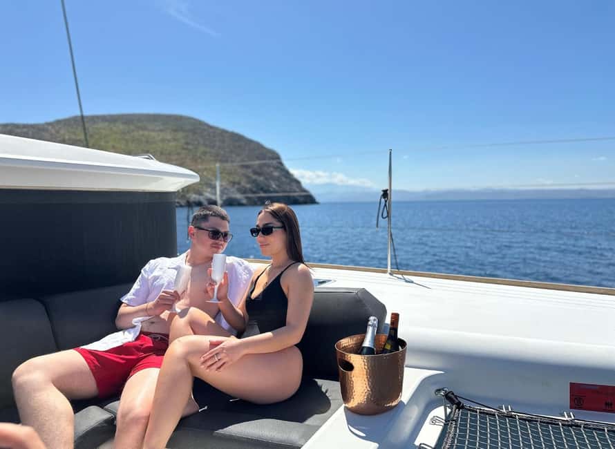 Heraklion Luxury Catamaran Dia Isla -Gourmet Lunch Top Rated - What the $122 price really covers