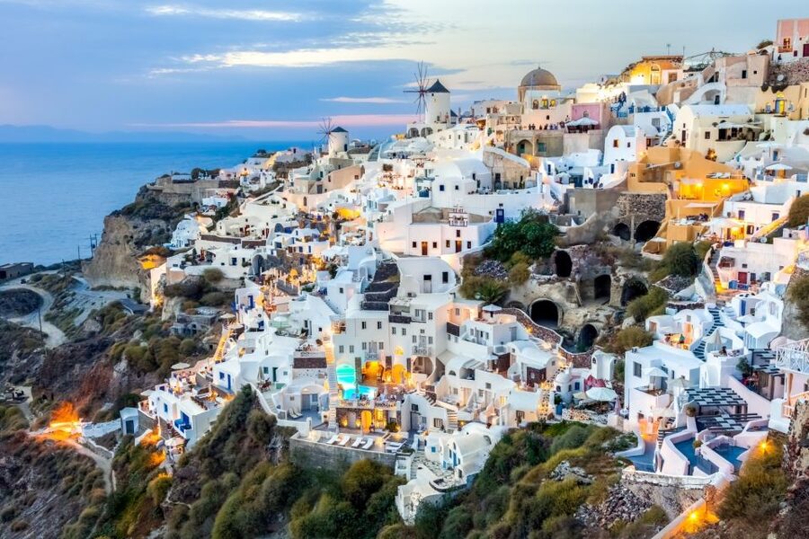 Heraklion or Ag Nikolaos: Oia & Fira Full-Day Santorini Trip - Why this day trip works