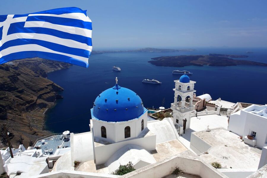 Heraklion or Ag Nikolaos: Oia & Fira Full-Day Santorini Trip - What the guides add