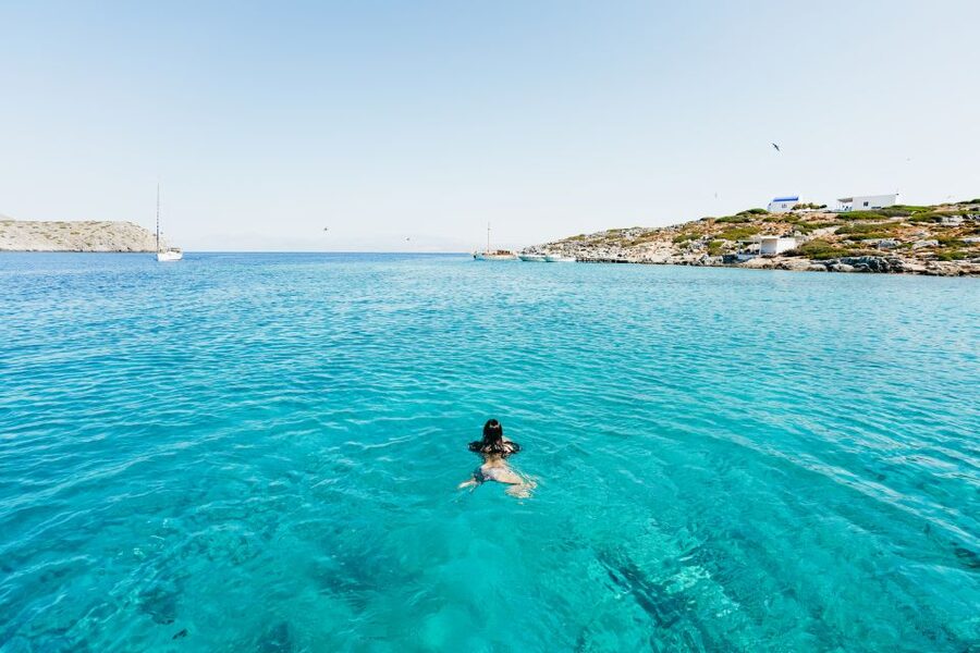 Heraklion: Sailboat Cruise to Dia Island with Drinks & Lunch - Lunch, fruit, and unlimited drinks onboard