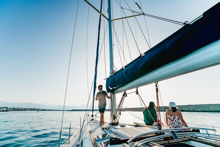 Heraklion: Sailboat Cruise to Dia Island with Drinks & Lunch - What to bring and what to expect