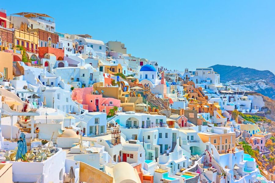 Heraklion: Santorini Day Trip with Boat Transfer & Oia Visit - Crowds are the biggest factor in the experience