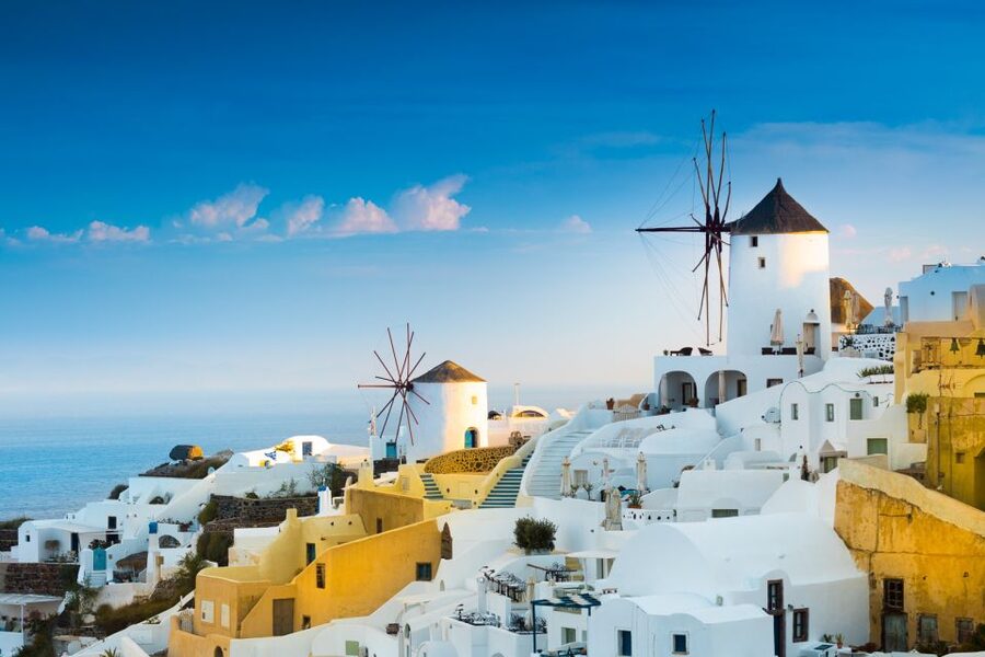 Heraklion: Santorini Day Trip with Boat Transfer & Oia Visit - What to pack for this 11-hour day