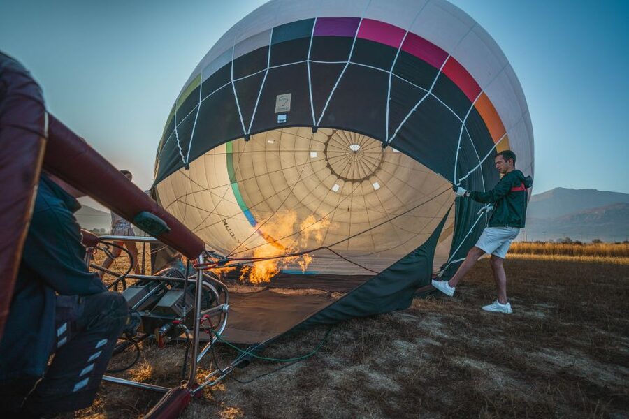 Heraklion: Sunrise Balloon Flight & Sunset Catamaran Cruise - Two sides of Crete in one long day