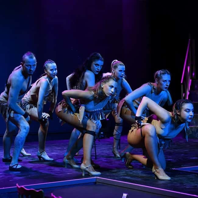 Hersonissos: Alar Spectacular Dinner Show - A broad mix of acts keeps the pace moving