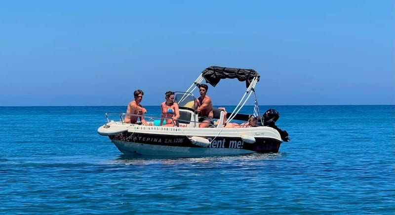 Hersonissos: Rent a Boat - No License Needed - Taking the wheel in Hersonissos
