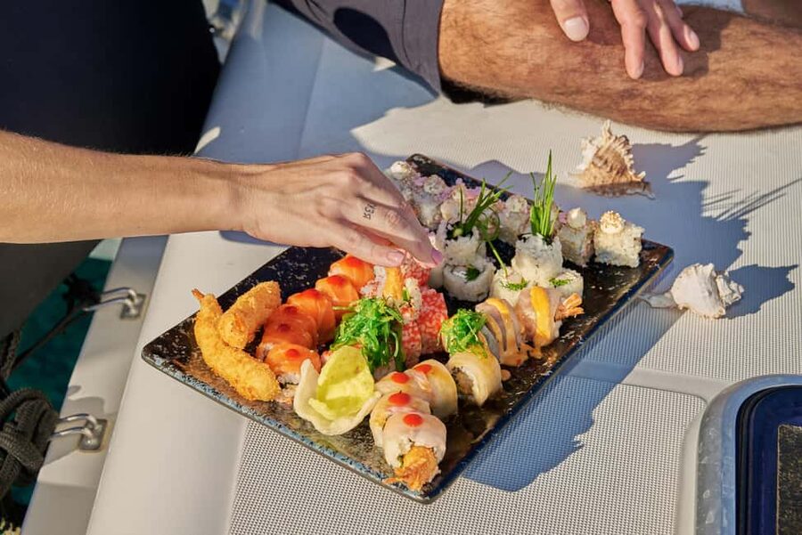 Hersonissos: Sunset Catamaran Cruise with Snacks and Drinks - Quick points before you book