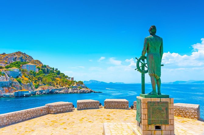 Hydra Private Day Trip by Ferry from Athens with Transfers - Arriving in Hydra Town